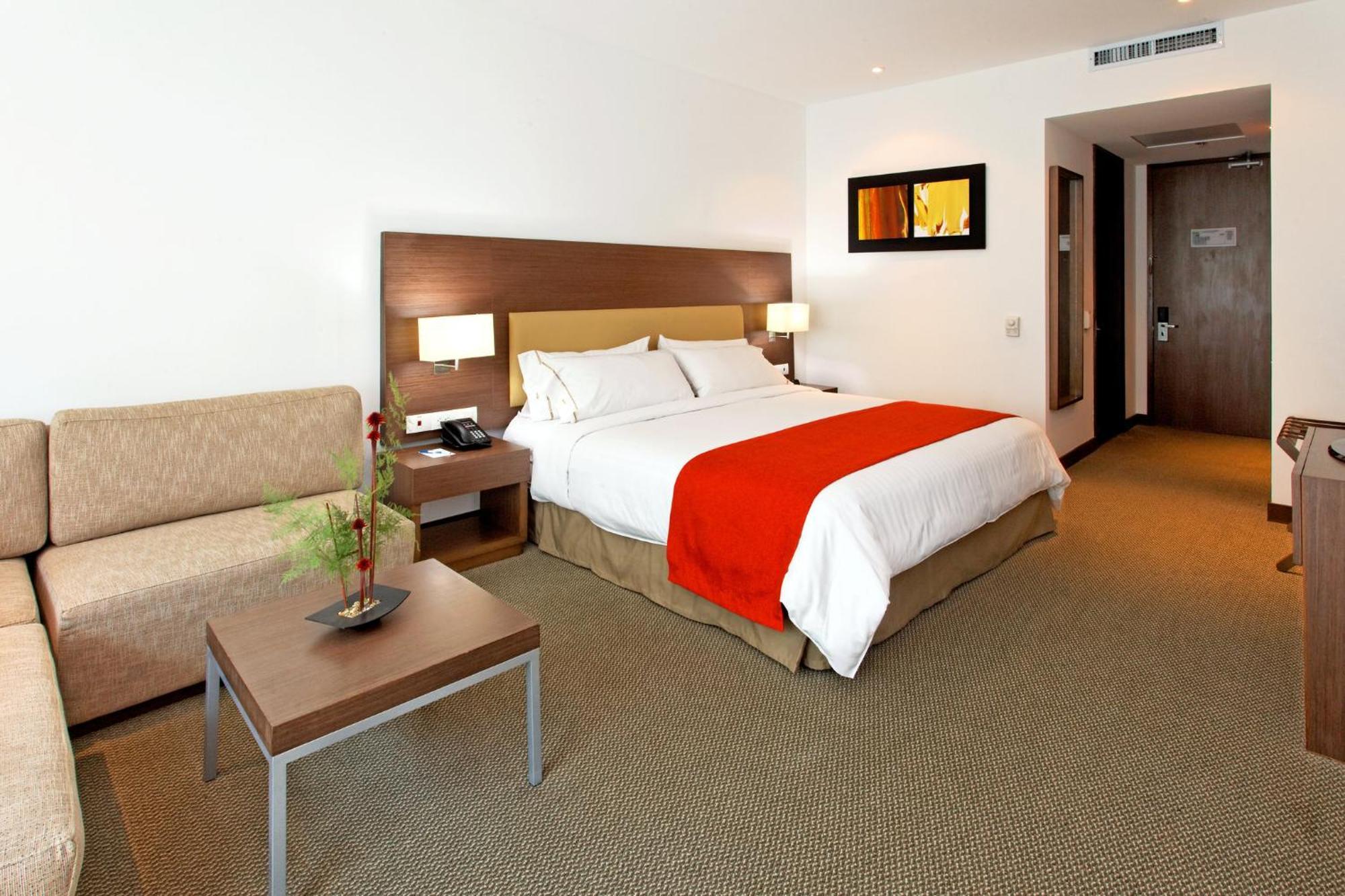 Express - Parque La 93, An Ihg Hotel 4*