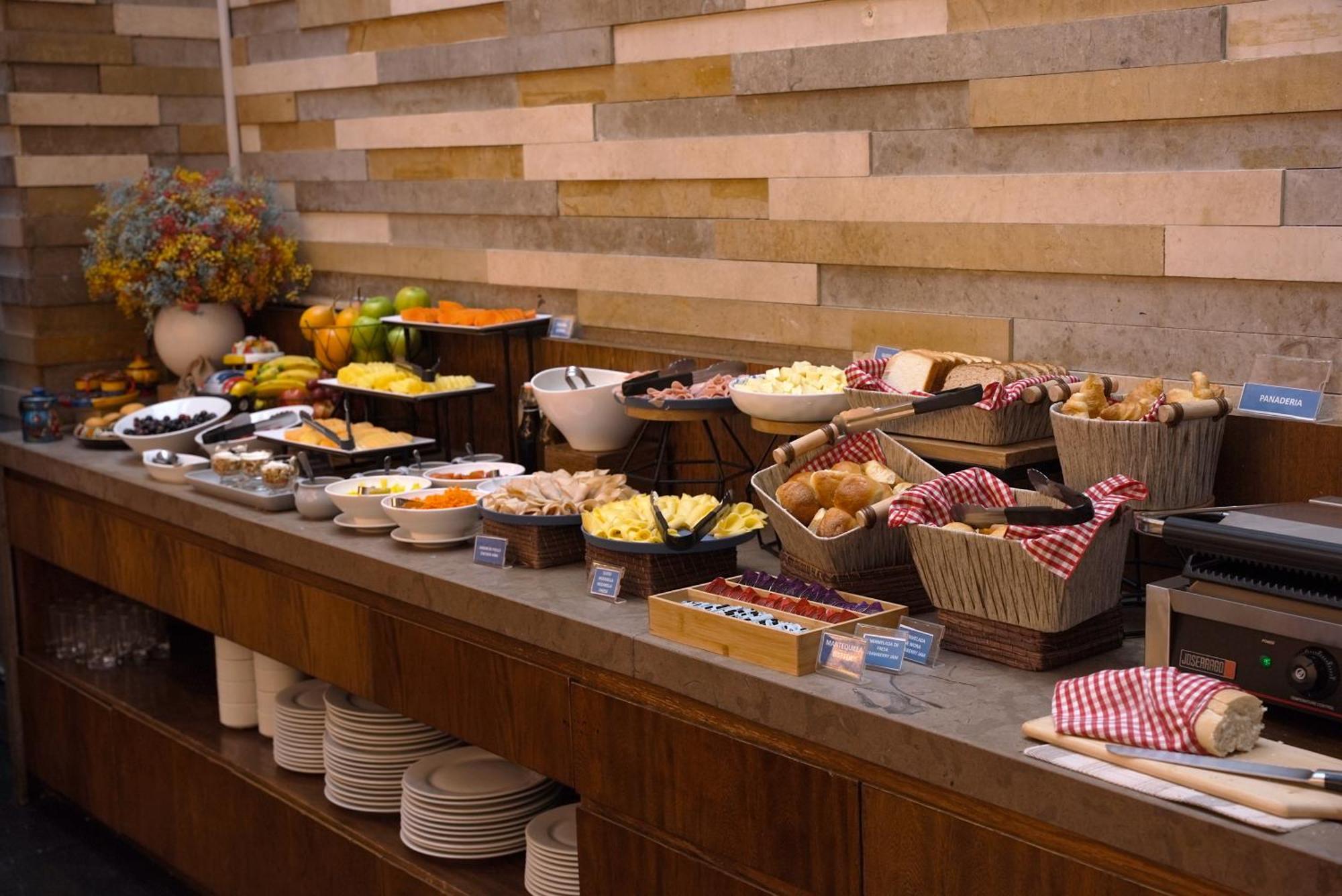 Express - Parque La 93 By Ihg Hotel 4*