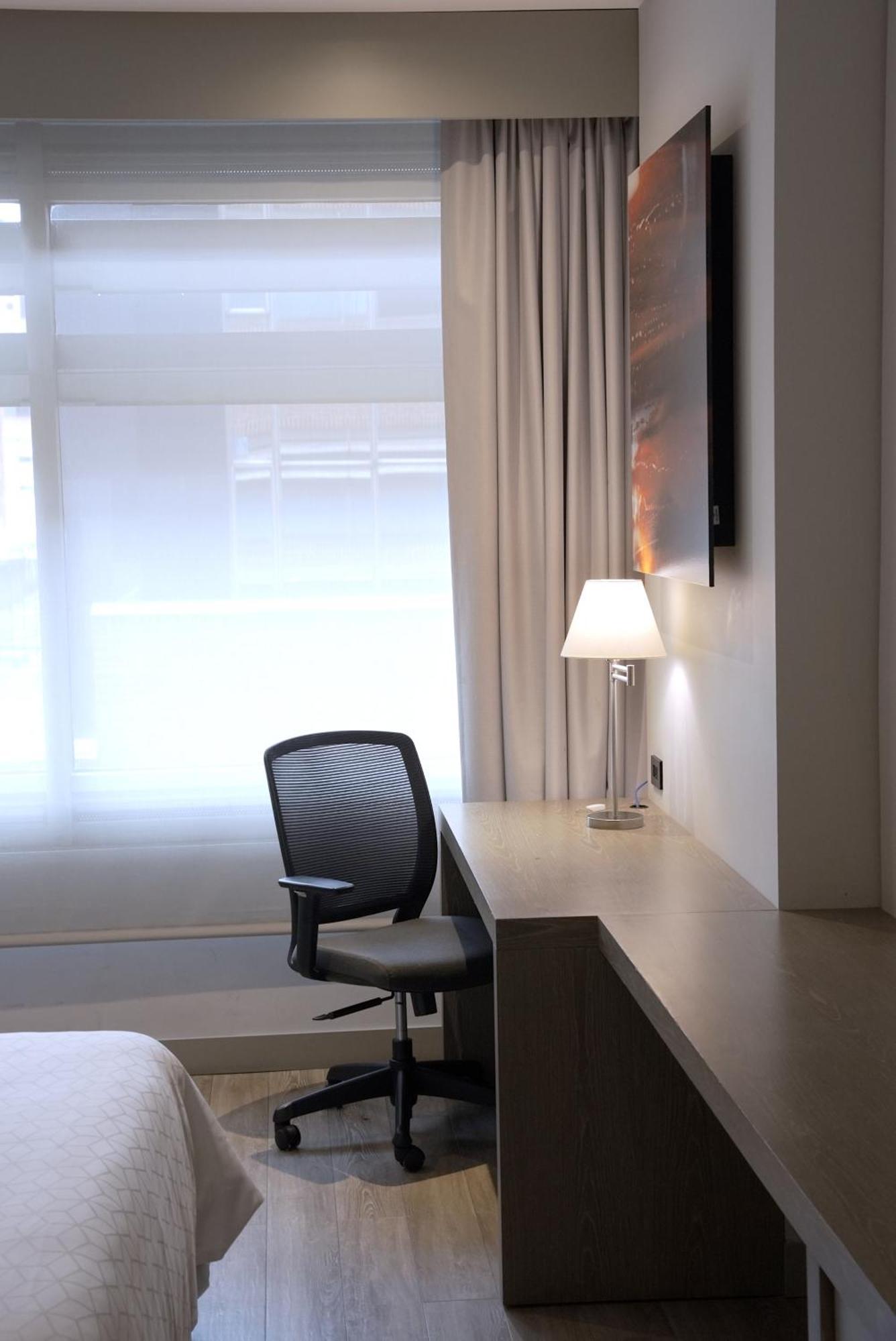 Hotel Express - Parque La 93, An Ihg 4*